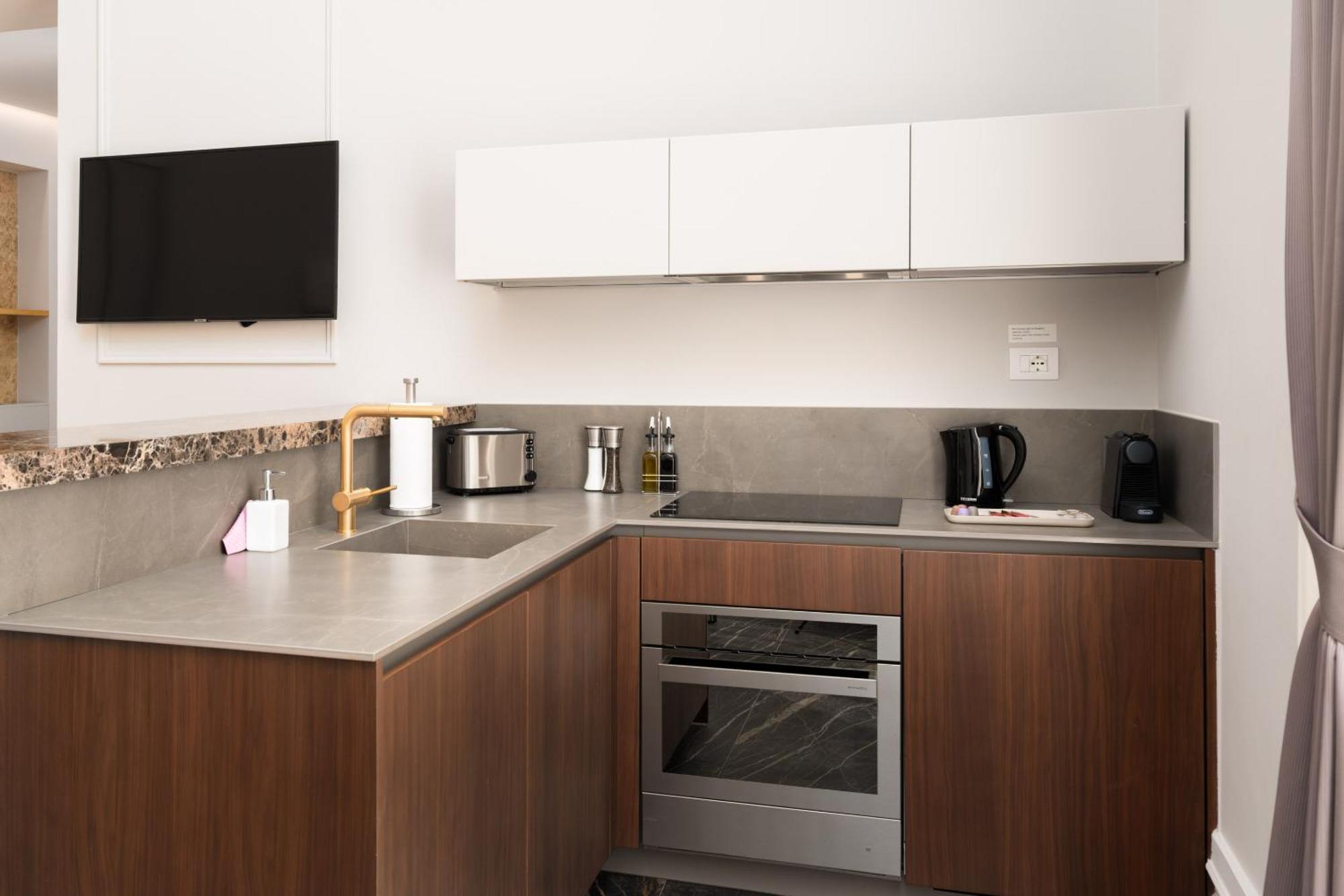 Limehome Lecce Palazzo Bn Экстерьер фото