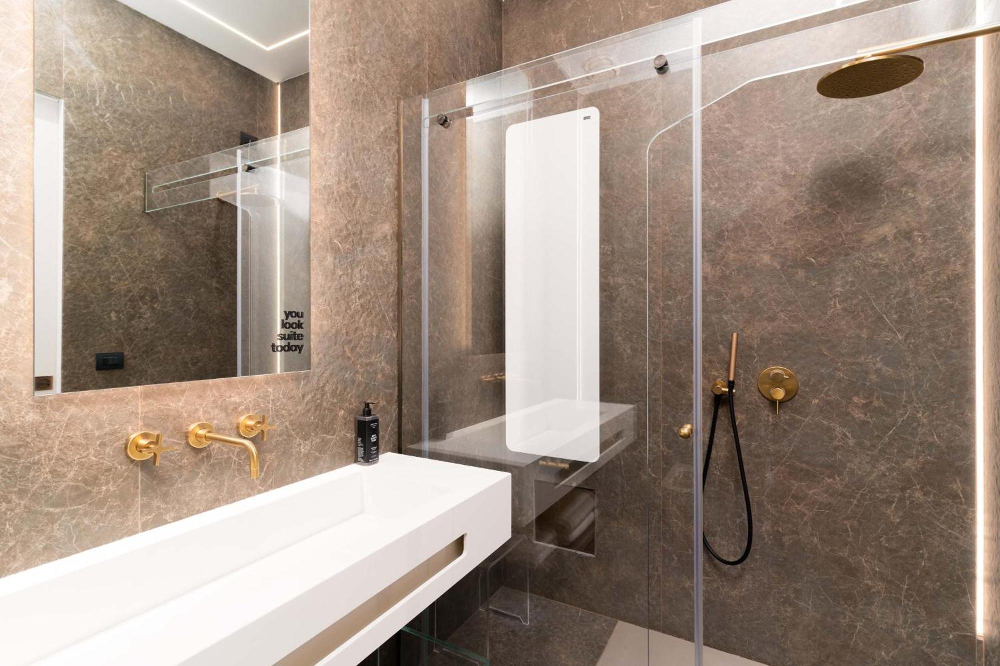 Limehome Lecce Palazzo Bn Экстерьер фото