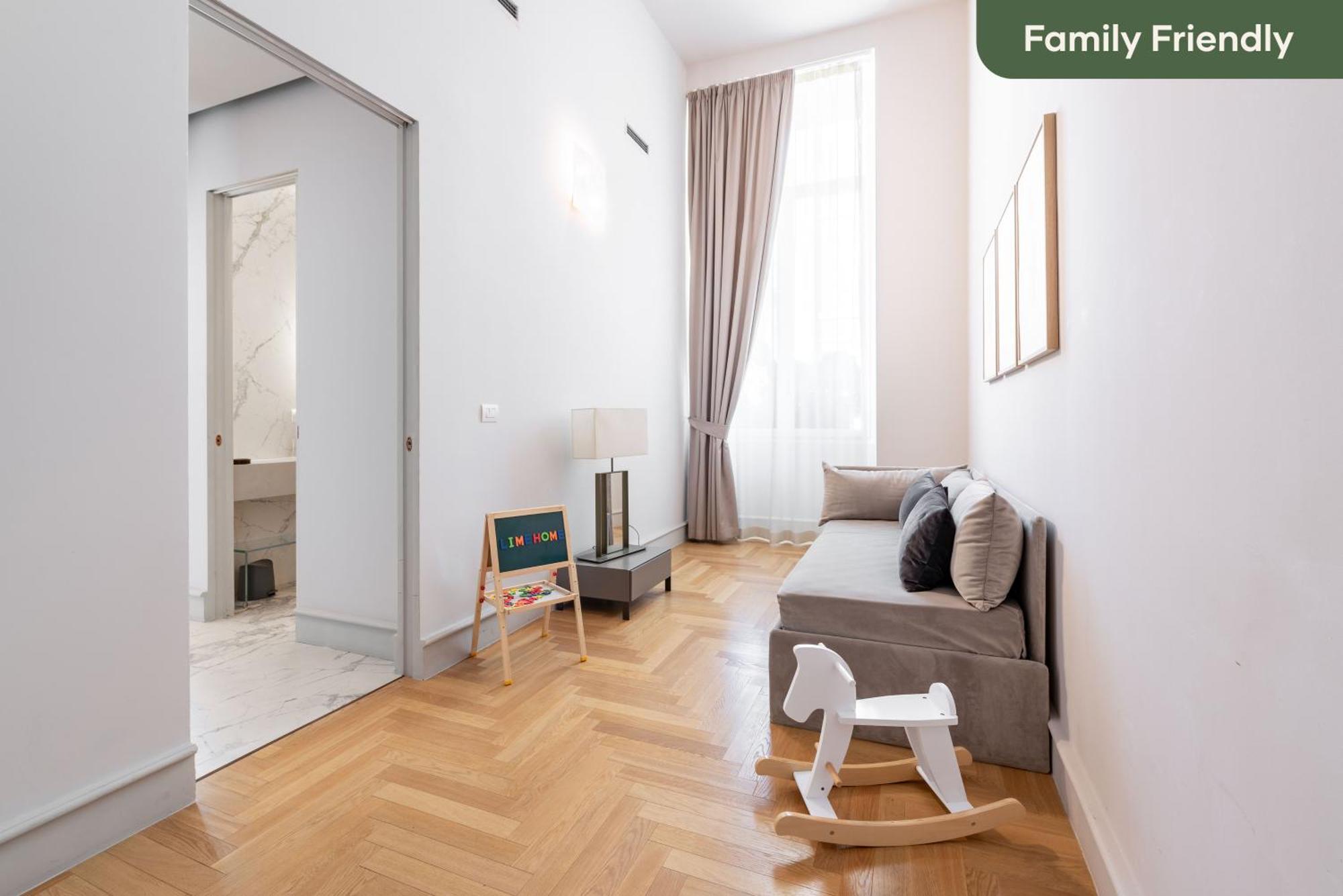Limehome Lecce Palazzo Bn Экстерьер фото